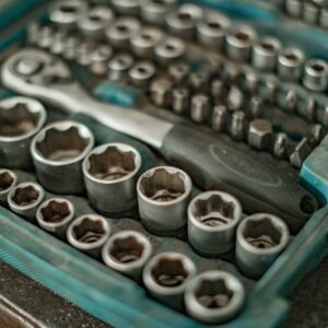 silver and black round coins